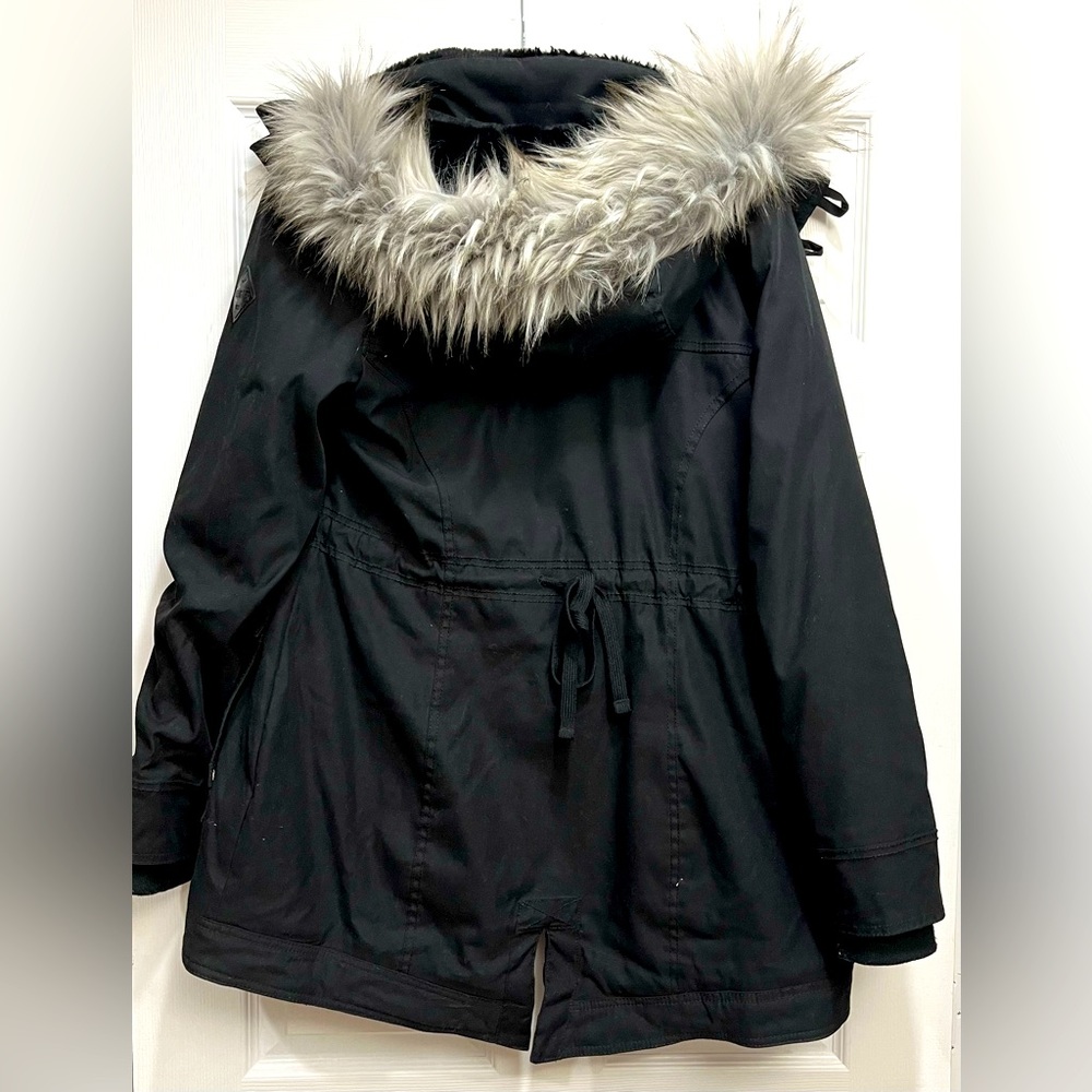 Hollister fleece lined coat with fury hood!